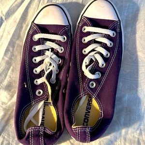 Never worn purple Converse